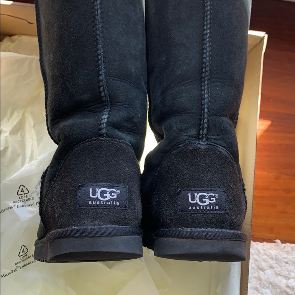 UGG boots black size 6
